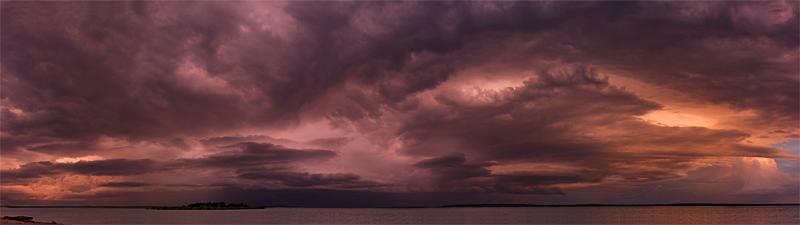 East_Arm_PanoFmw.jpg - Storm Brewing - East Arm, Darwin